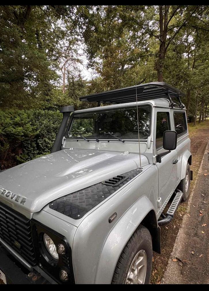 Defender, Autos, Land Rover, Particulier, Radio, Defender, Diesel, Euro 4, SUV ou Tout-terrain, 3 portes, Boîte manuelle, Quatre roues motrices / 4X4