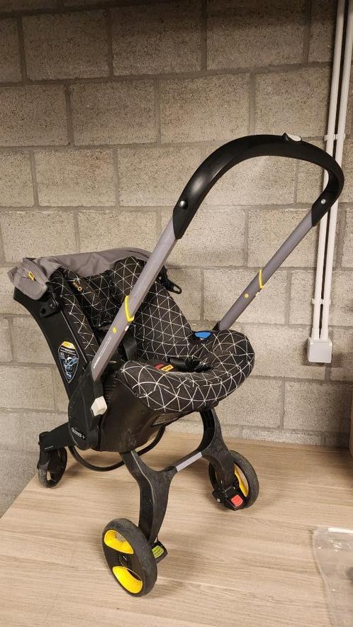 Doona+ buggy, autostoel en kinderwagen in 1 met accessoires, Kinderen en Baby's, Kinderwagens en Combinaties, Zo goed als nieuw