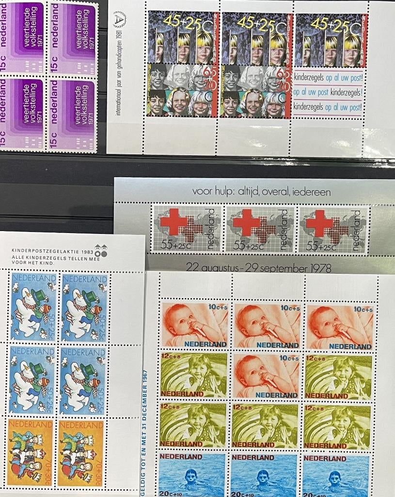 Postzegelvellen (NL & Europa) – 4 Velletjes + Deelvel, Verzenden, Europa