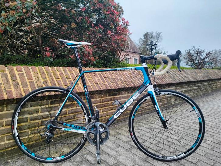 Vélo de route Carbon Cube GTC, Vélos & Vélomoteurs, Vélos | Vélos de course, Comme neuf, Hommes, Autres marques, Plus de 20 vitesses