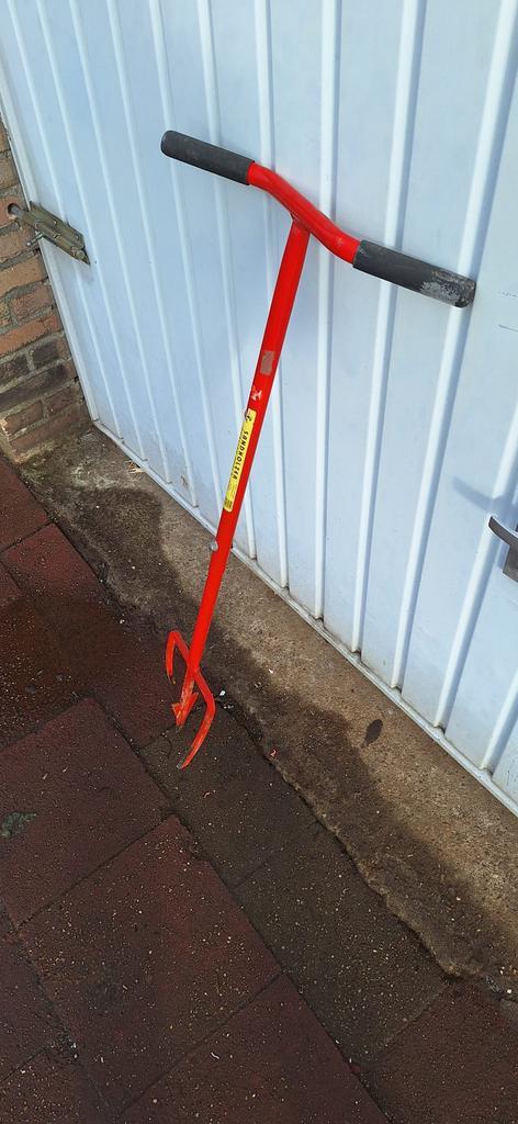 Tuingereedachap, Tuin en Terras, Hand-tuingereedschap, Zo goed als nieuw, Ophalen