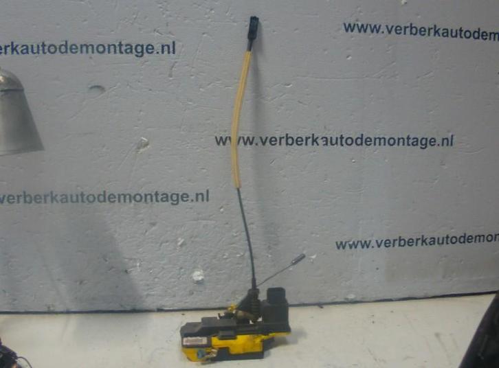 PORTIERSLOT RECHTS ACHTER Volvo XC70 (SZ) (8650554), Auto-onderdelen, Carrosserie, Volvo, Achter, Rechts, Gebruikt