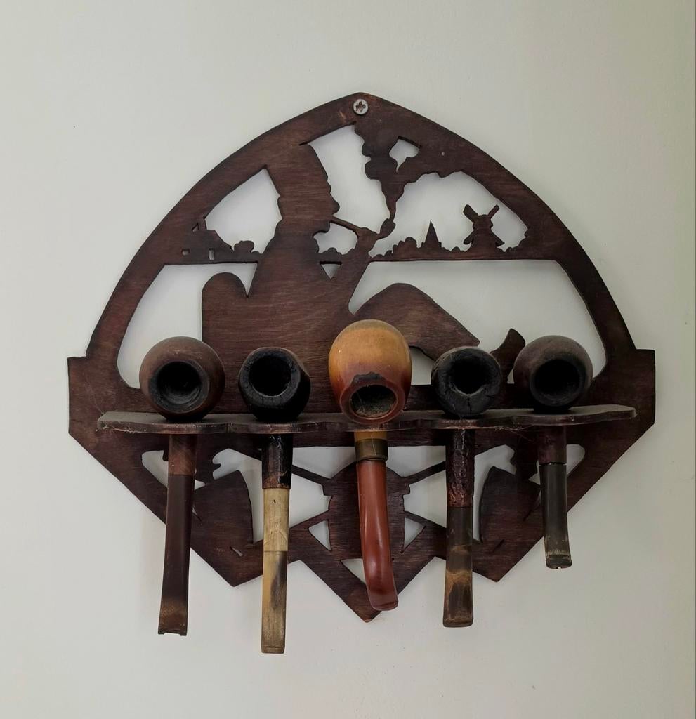 Pijpenrek met toebehoren., Ophalen