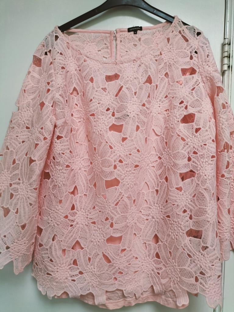 Prachtige kanten bloes met topje Caroline Biss 42, Vêtements | Femmes, Blouses & Tuniques, Enlèvement ou Envoi