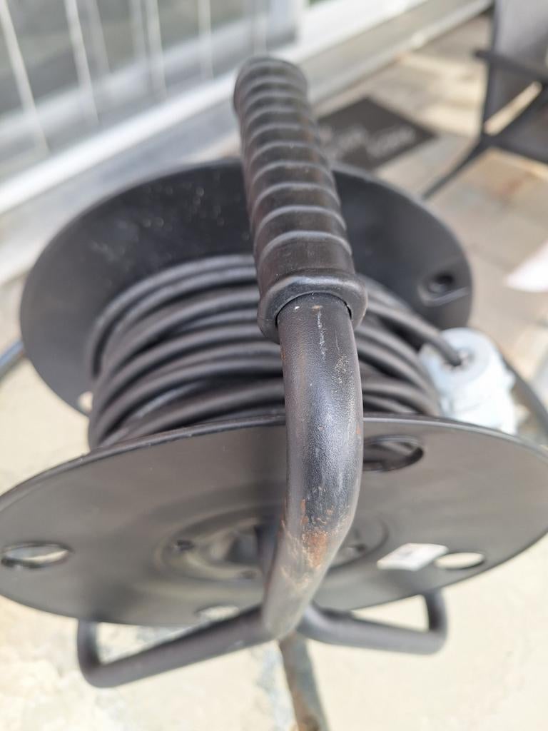 Haspel met 25 m kabel, Enlèvement