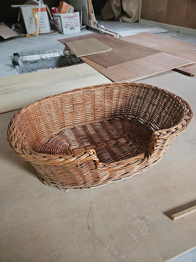 Rieten mand, Huis en Inrichting, Ophalen, Mand