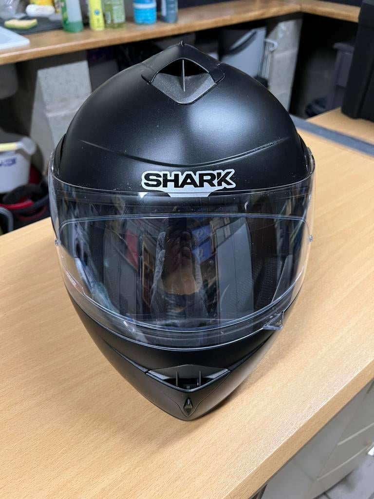 Casque de moto modulable Shark Taille M, Motos, Vêtements | Casques de moto, Enlèvement ou Envoi, M, Shark