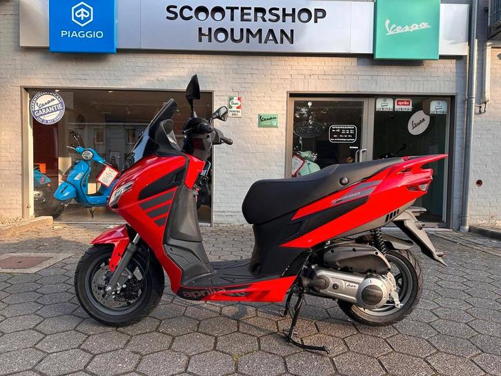 Aprilia SXR 50cc Sport 45Km Power Red (nr.5), Fietsen en Brommers, Scooters | Aprilia, Nieuw, Overige modellen, Benzine
