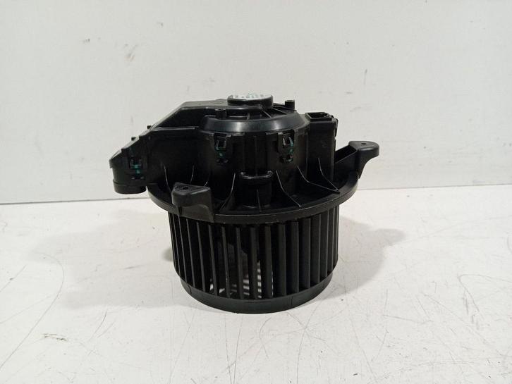 Kachel ventilator motor Ford EcoSport, Auto-onderdelen, Airco en Verwarming, Ford, Gebruikt, Herkomst onderdeel bekend, 12 maanden garantie
