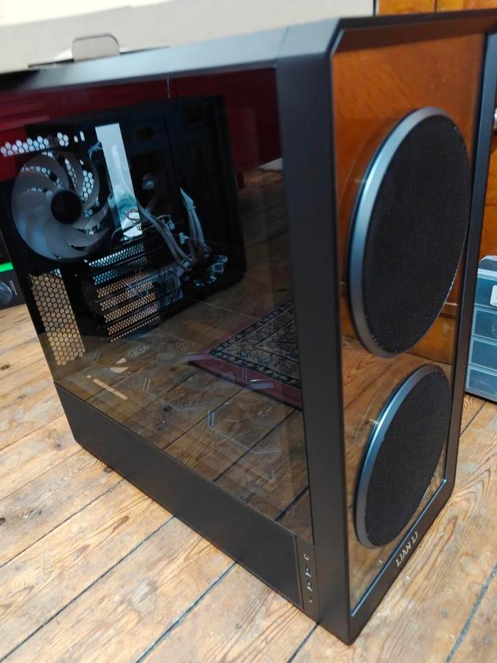 Vends boîtier pc lianli lancool 217 +alim 750w 125€ FIXE, Computers en Software, Computerbehuizingen, Ophalen