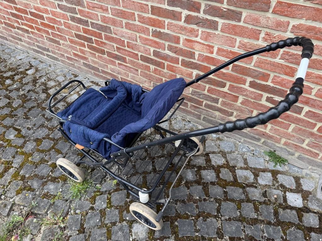 Poussette teutonia, Enlèvement, Utilisé