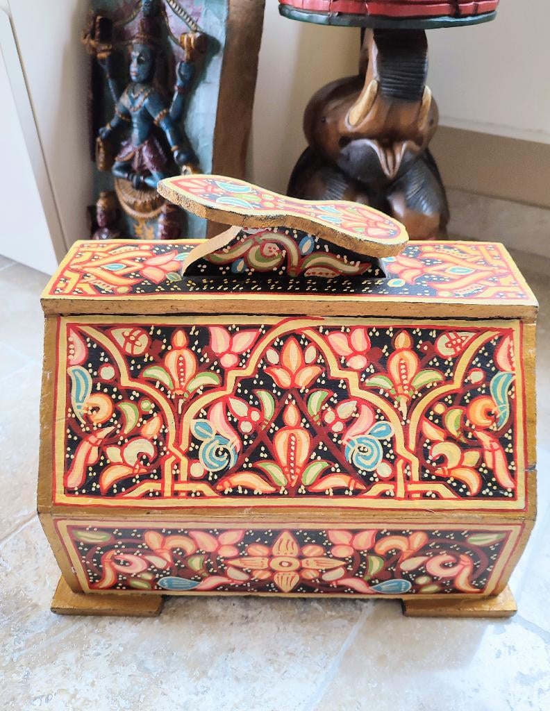 Pièce rare, orientale: boîte de cireur de chaussures, Enlèvement ou Envoi