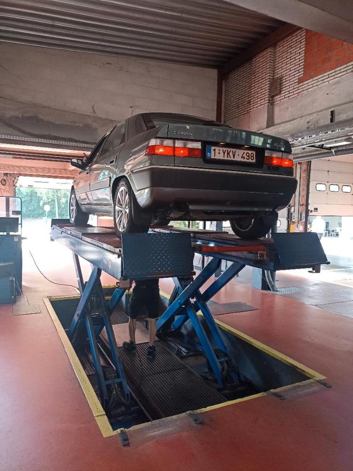 Citroën xantia oldtimer, Auto's, Citroën, Particulier, Xantia, Elektrische ramen, Open dak, Diesel, Berline, 5 deurs, Handgeschakeld