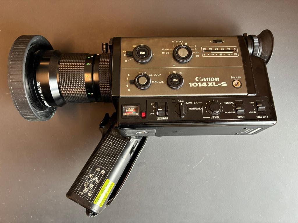 Appareil photo Canon 1014 xl-s 8 mm, TV, Hi-fi & Vidéo, Enlèvement ou Envoi, Utilisé, Compact, Canon