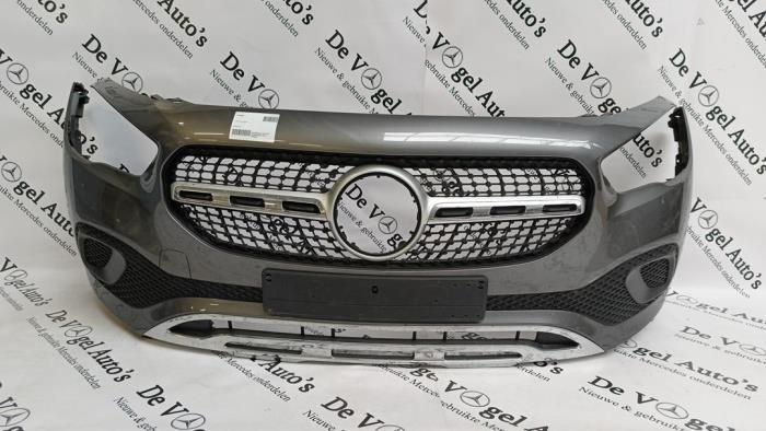 Voorbumper van een Mercedes GLA (7787), Gebruikt, -, Ophalen of Verzenden, Bumper