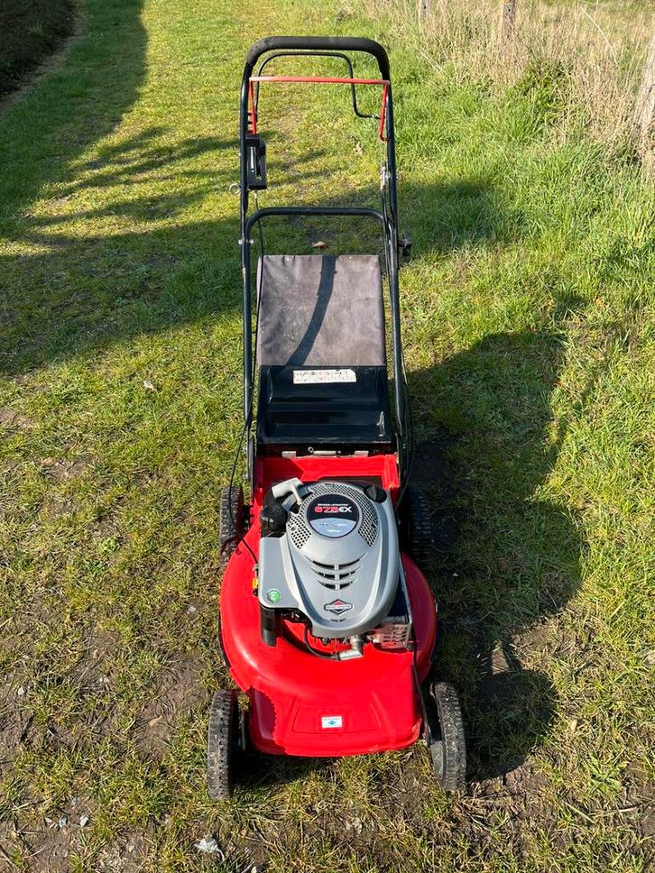 Zelftrekker grasmachine / Grasmaaier, Jardin & Terrasse, Tondeuses à gazon, Comme neuf, Enlèvement