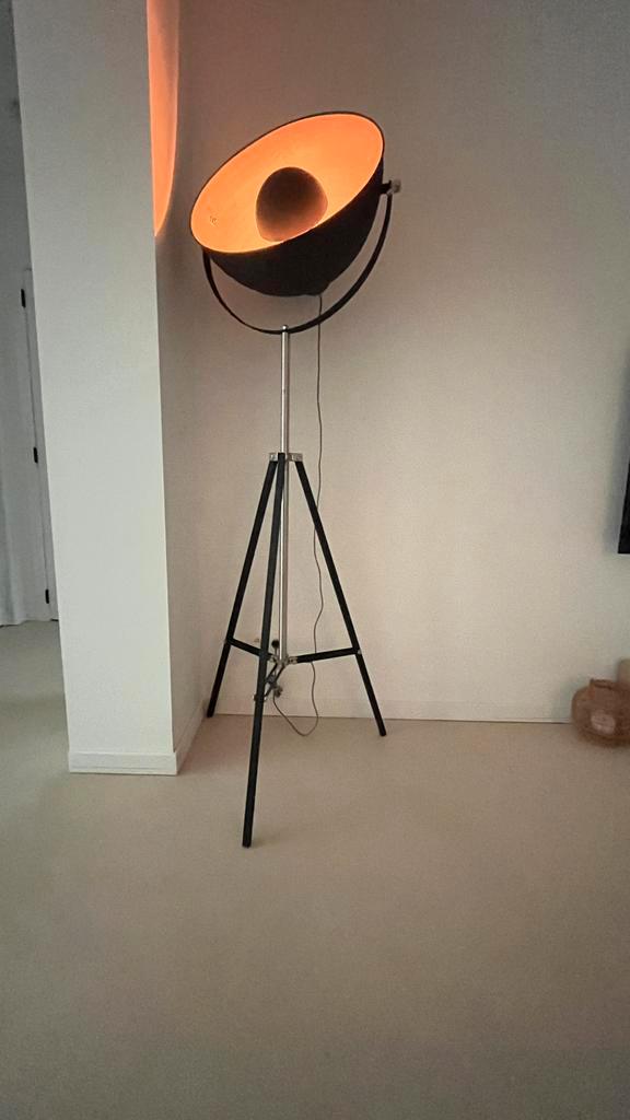 It's about RoMi - Hollywood statief lamp - ZGAN, Maison & Meubles, Lampes | Lampadaires, Comme neuf, 150 à 200 cm, Métal, Enlèvement