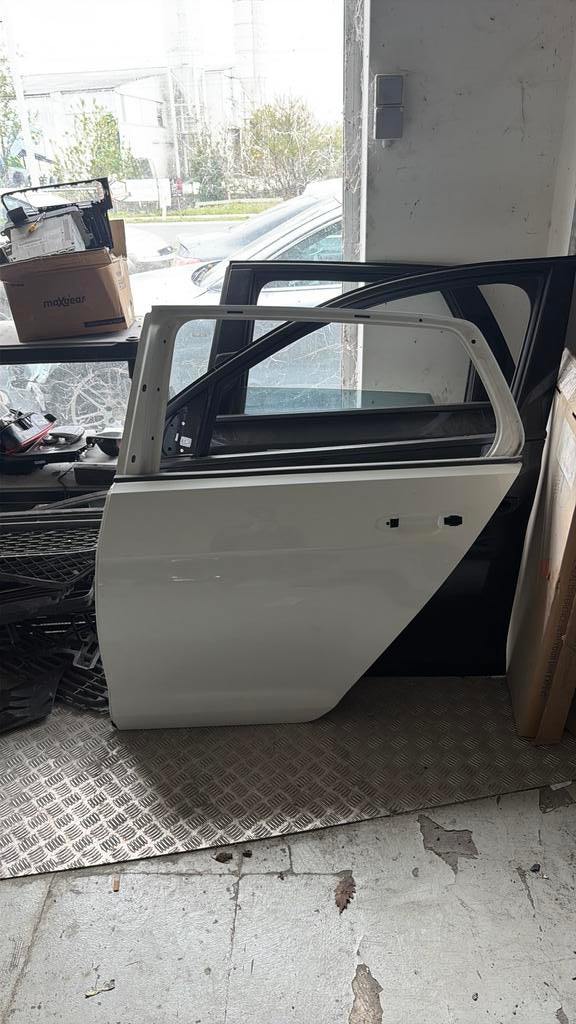 Golf 7 laissé derrière la porte, Autos : Pièces & Accessoires, Enlèvement, Arrière, Porte