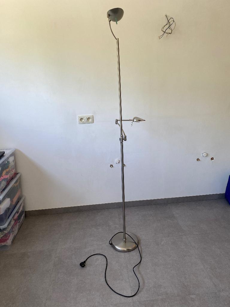 Vloerlamp met leeslampje, Huis en Inrichting, Ophalen, Gebruikt, Overige materialen, 150 tot 200 cm