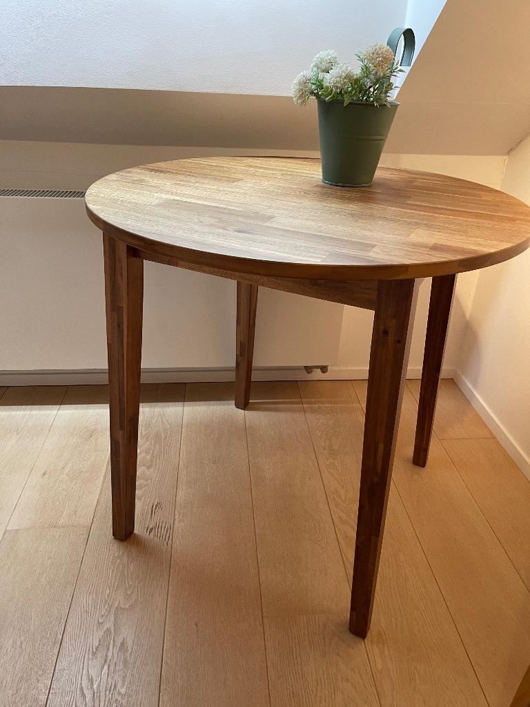 Table ronde IKEA bois massif NACKANÄS, Maison & Meubles, Enlèvement, Neuf