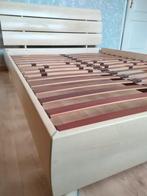 Lit Ikea 160-200, 2 matelas, 2 tables de chevet, Enlèvement ou Envoi, Comme neuf