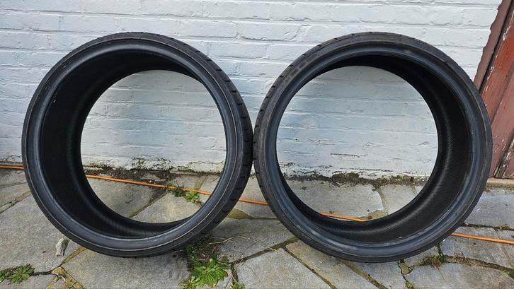 Pneus 2x 225/30R20, Autos : Pièces & Accessoires, Pneus & Jantes, Pneu(s), Enlèvement