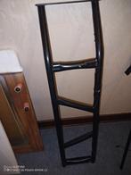 Pull up bar, Enlèvement