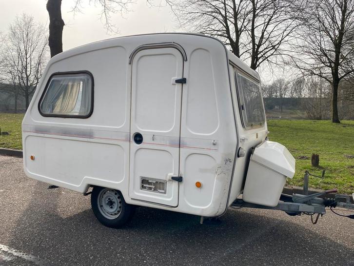 Predom n126 caravan MTM->650kg ( 750kg)🏖, Caravanes & Camping, Caravanes, Particulier, jusqu'à 3, jusqu'à 500 kg, Siège standard