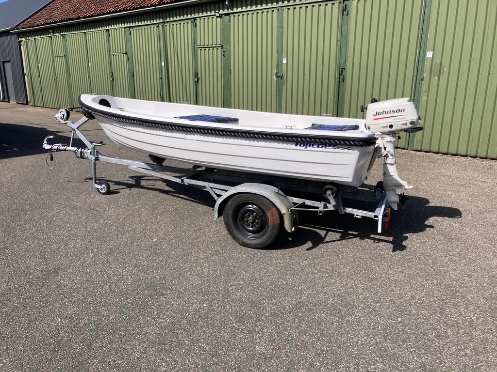 Polyester boot (Topcraft) met trailer en buitenboordmotor, Ophalen, Zo goed als nieuw, Polyester, Buitenboordmotor