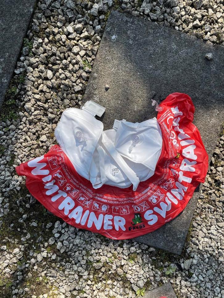 Swimtrainer, Enfants & Bébés, Vêtements de bébé | Maillots de bain pour bébés, Comme neuf, Accessoire de natation, Autres tailles