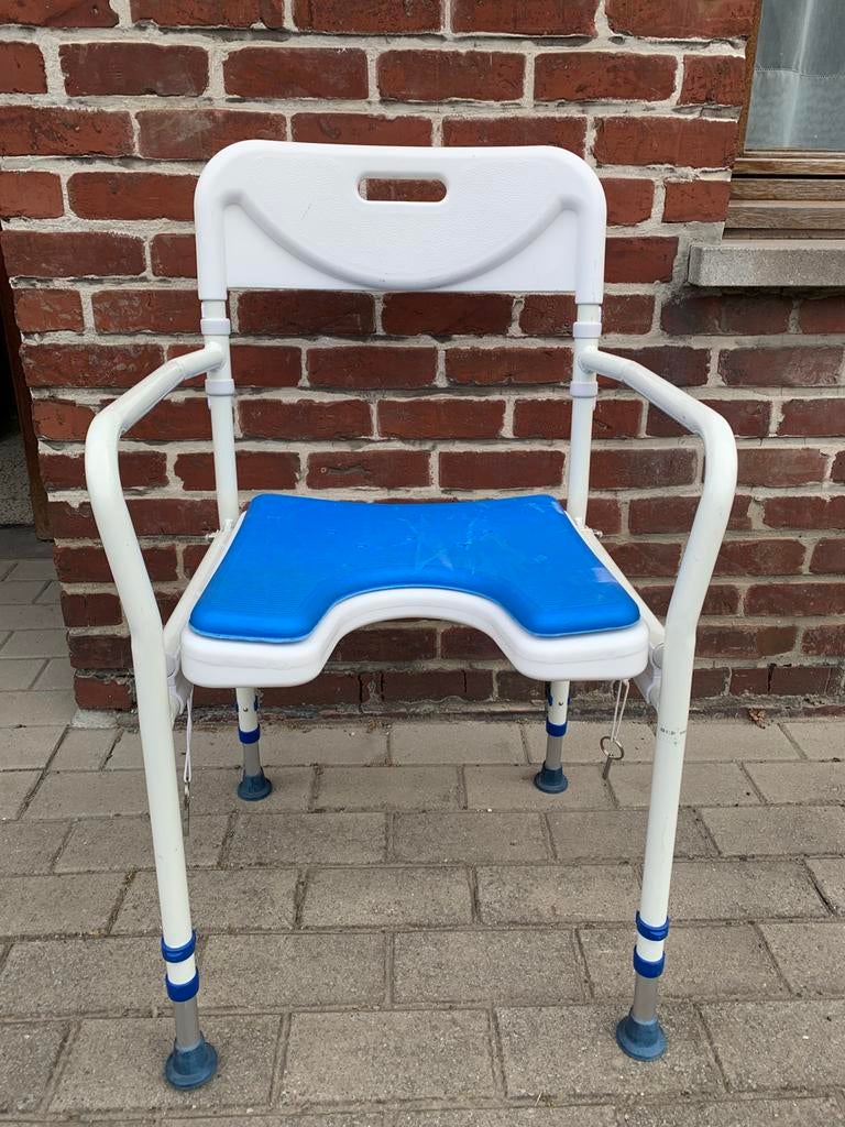 Medische douchestoel, Ophalen, Gebruikt