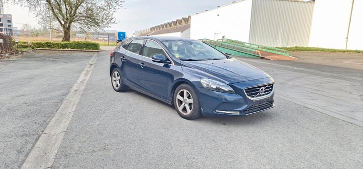 Volvo V40 1.6D 2013, Autos, Volvo, Entreprise, V40, ABS, Airbags, Air conditionné, Alarme, Bluetooth, Feux de virage, Ordinateur de bord