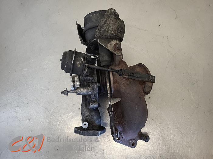 Turbo d'un Opel Vivaro, Autos : Pièces & Accessoires, Moteurs & Accessoires, Opel, Utilisé, 3 mois de garantie, Enlèvement ou Envoi