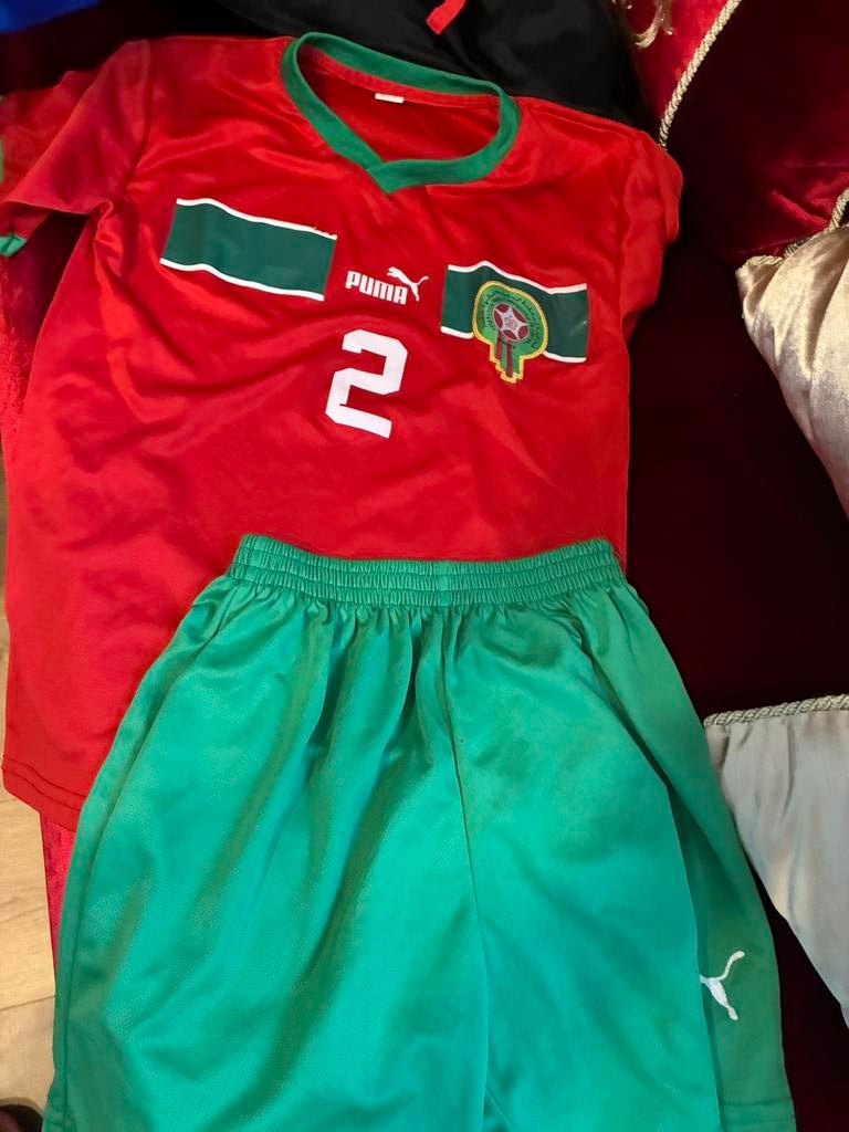 Sportkleren kinderen, Sport en Fitness, Voetbal, Ophalen, Gebruikt, Set