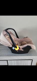 Lorëlli autostoel, Ophalen