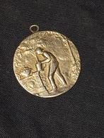 Médaille d'argent 1921, Enlèvement