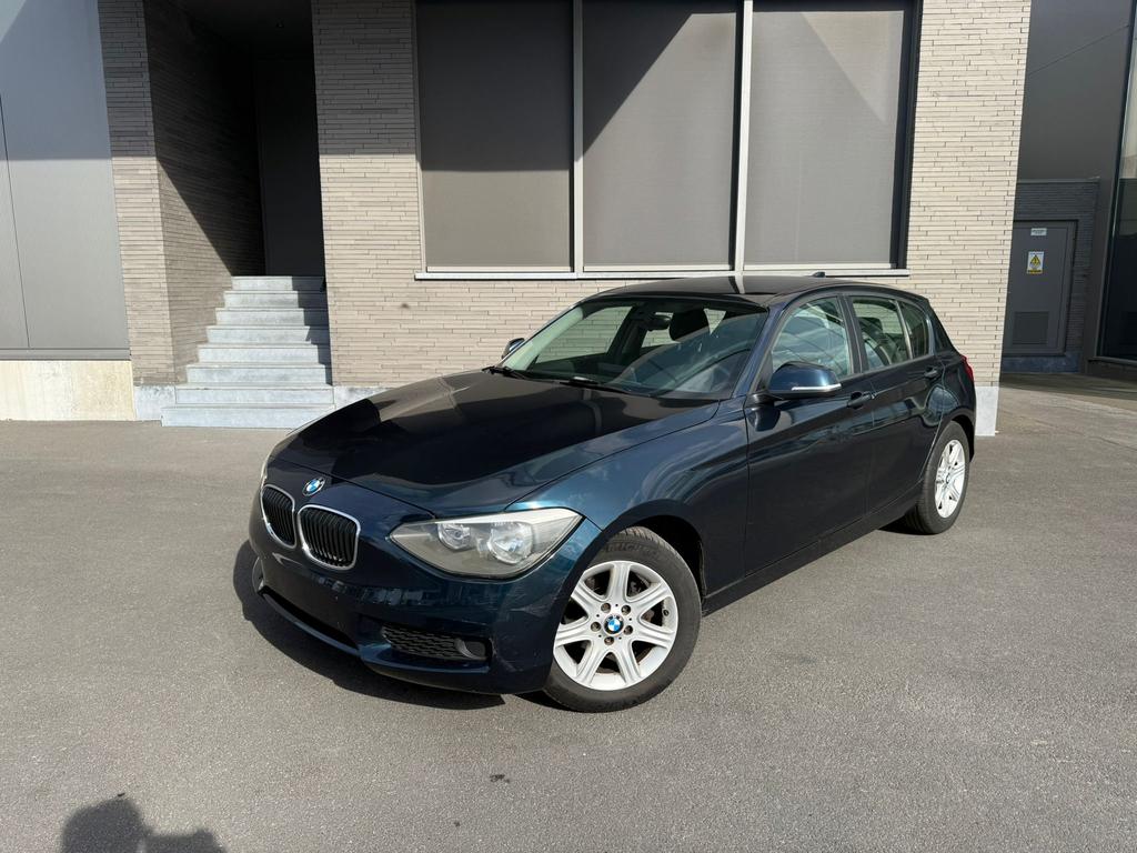 BMW 116i 2012 | 166.000km | Benzine, Auto's, BMW, 100 kW, Zwart, Blauw, Bedrijf