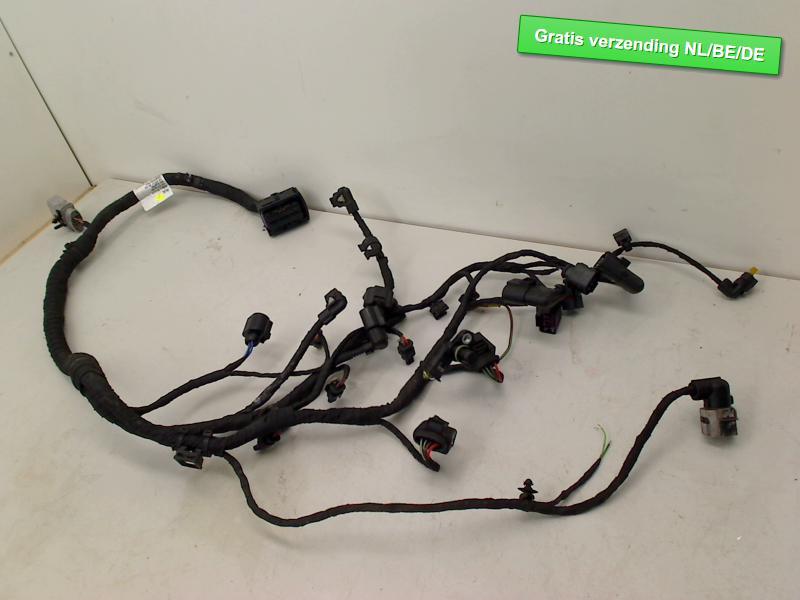 KABELBOOM MOTOR Golf Sportsvan (AUVS) (04E972627BA), Auto-onderdelen, Gebruikt, De Bloemendaal 21 21
5221 EB  'S HERTOGENBOSCH, NL