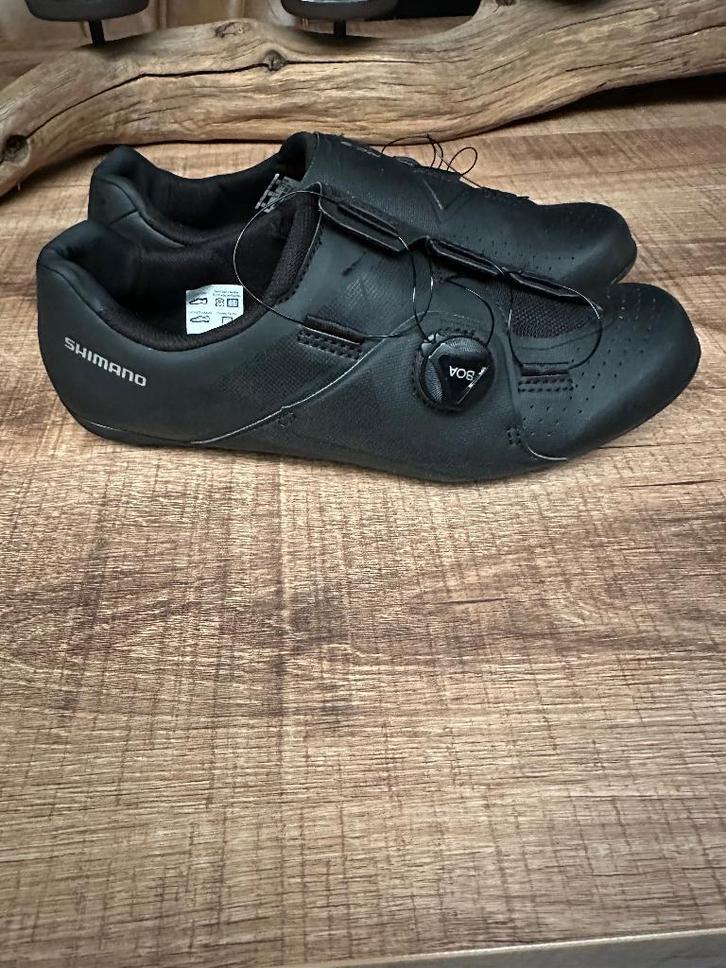 Shimano fietsschoenen RC3 - maat 44, Sport en Fitness, Wielrennen, Zo goed als nieuw, Schoenen, Ophalen