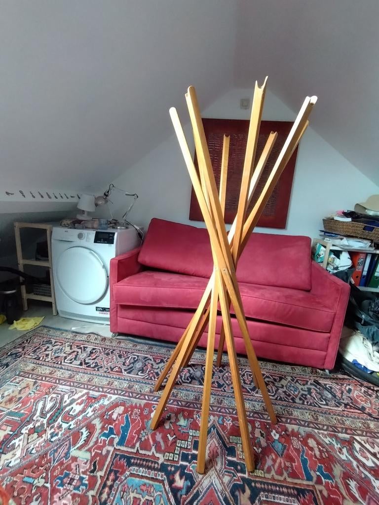 Zanotta Sciangai - porte-manteau design, Utilisé, Bois, Portemanteau sur pied, 150 à 200 cm