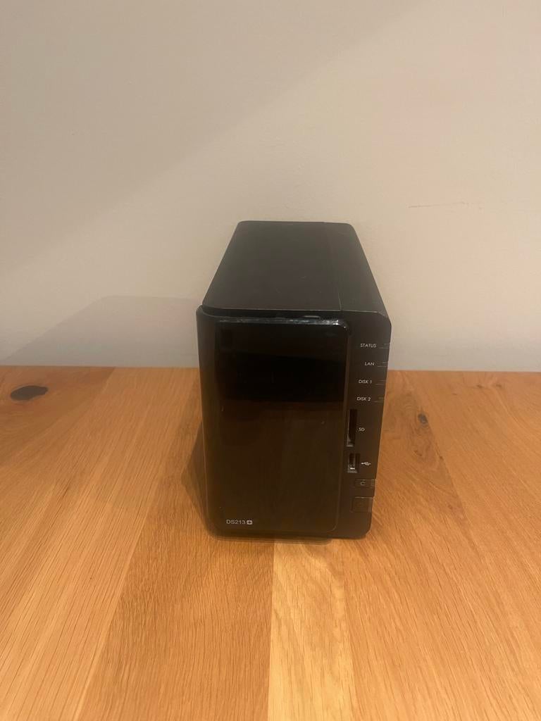 Synology DS213+ NAS (zonder harde schijven)., Computers en Software, NAS, Ophalen of Verzenden, Zo goed als nieuw