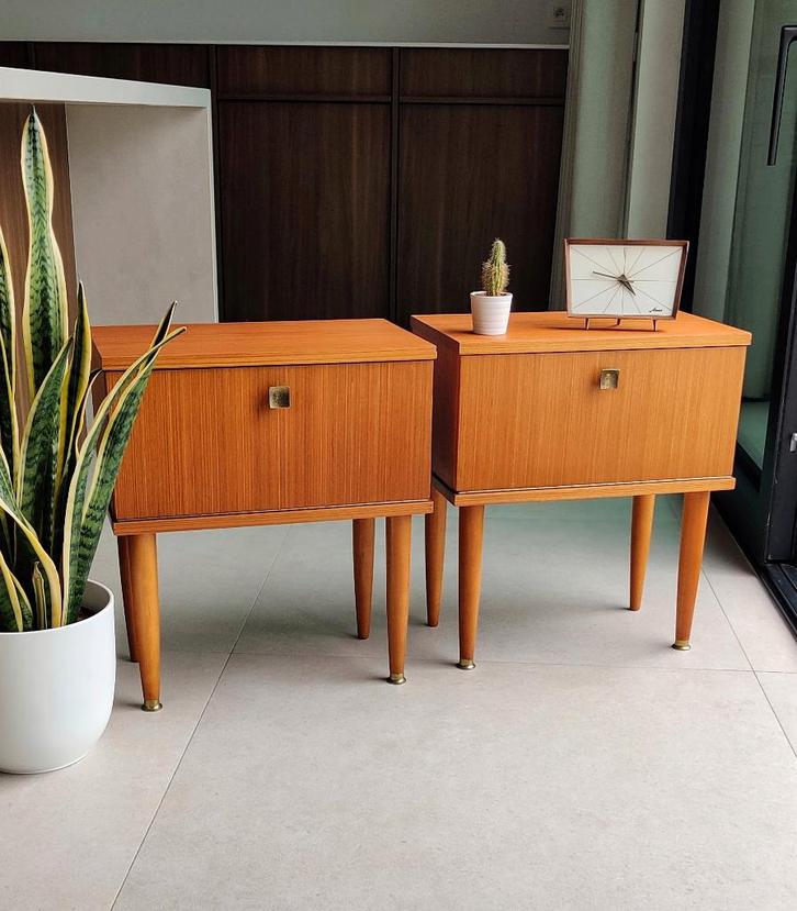Prachtige set vintage teakhouten nachtkastjes, Huis en Inrichting, Slaapkamer | Nachtkastjes, Gebruikt, Ophalen