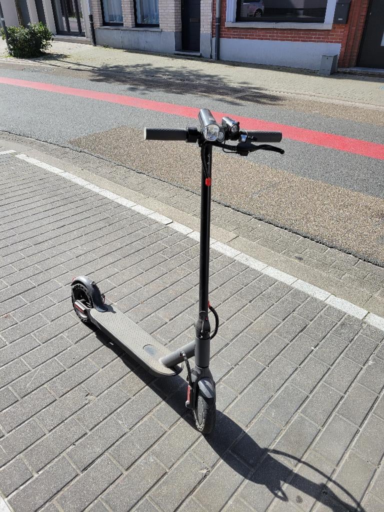 Trottinettes électriques, Vélos & Vélomoteurs, Enlèvement, Comme neuf, Step électrique (E-scooter), Overige merken