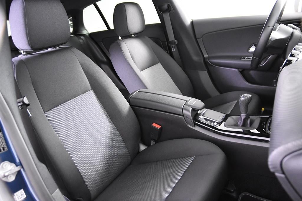 Mercedes CLA 180 Shooting Brake *1ste Eigenaar*Navigatie*, CLA, Stof, 1440 kg, 4 cilinders