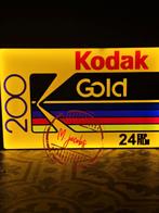 Boîte publicitaire Kodak Gold avec éclairage LED. Un vrai lo, Collections, Enlèvement ou Envoi, Neuf, Table lumineuse ou lampe (néon)