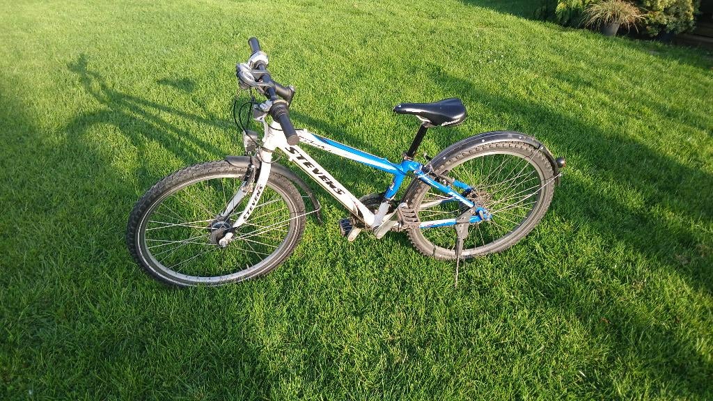 Vélo de ville a pneu de cross en bonne etat 3×7 vitesse, Vélos & Vélomoteurs, Aluminium, Stevens, Enlèvement, Utilisé