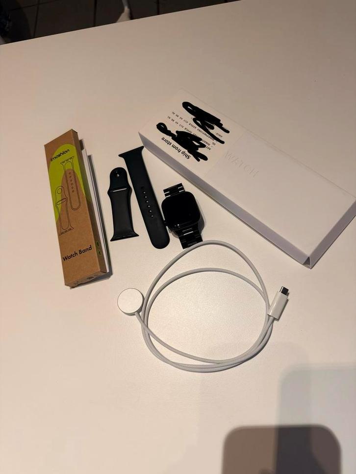 Apple Watch Series 10 46mm te koop – Zo goed als nieuw, Bijoux, Sacs & Beauté, Montres connectées, Comme neuf, iOS, Noir, Enlèvement