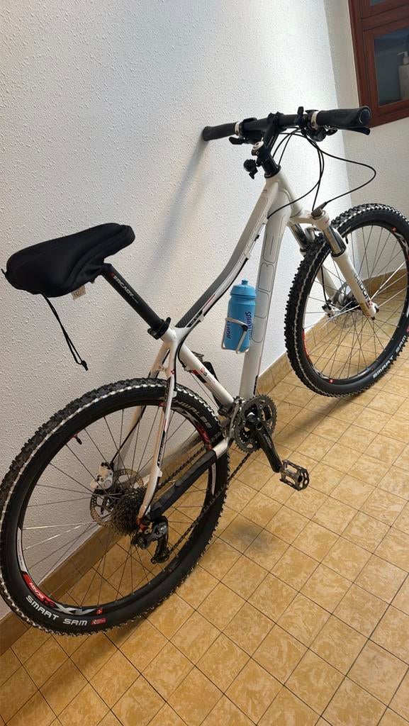 Velo Cube, Enlèvement, Comme neuf