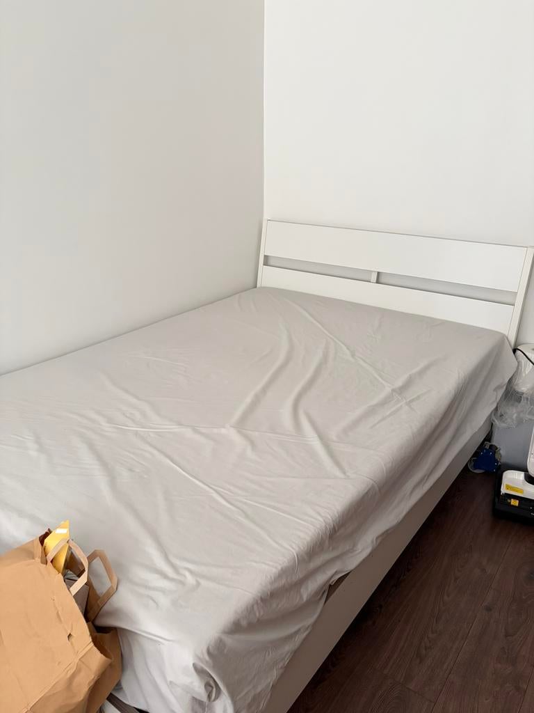 Lit sommier matelas 140x200 IKEA, Matelas, Enlèvement, Utilisé, 180 cm