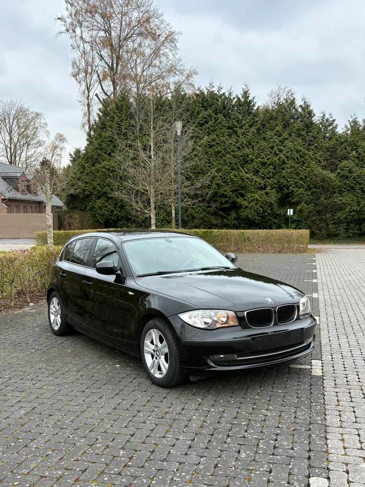 BMW Série 1 2010, Autos, BMW, Particulier, Série 1, Essence, Euro 5, Boîte manuelle, Enlèvement